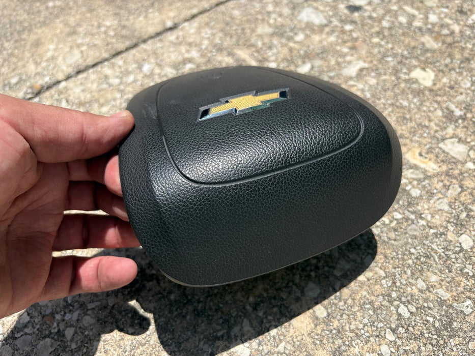 2011, 2012, 2013 Chevrolet Cruze Air Bag Driver Steering Wheel Airbag OEM