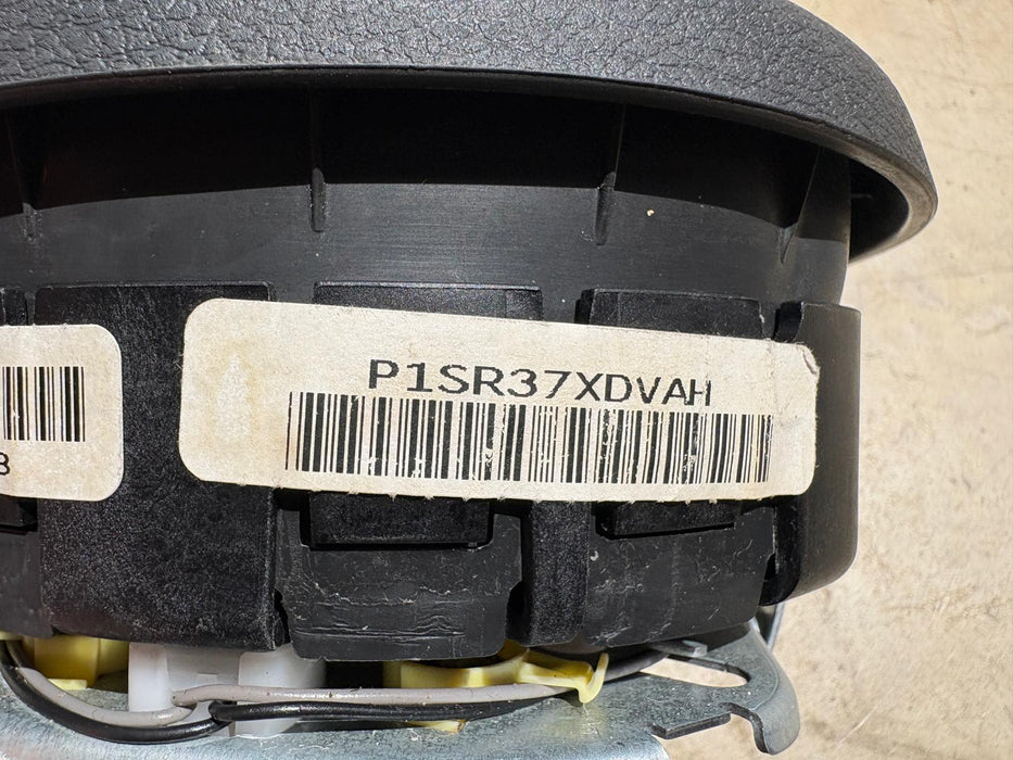 2011, 2012, 2013, 2014, 2015, 2016, 2017 Jeep Compass Air Bag Driver Steering Wheel Airbag OEM