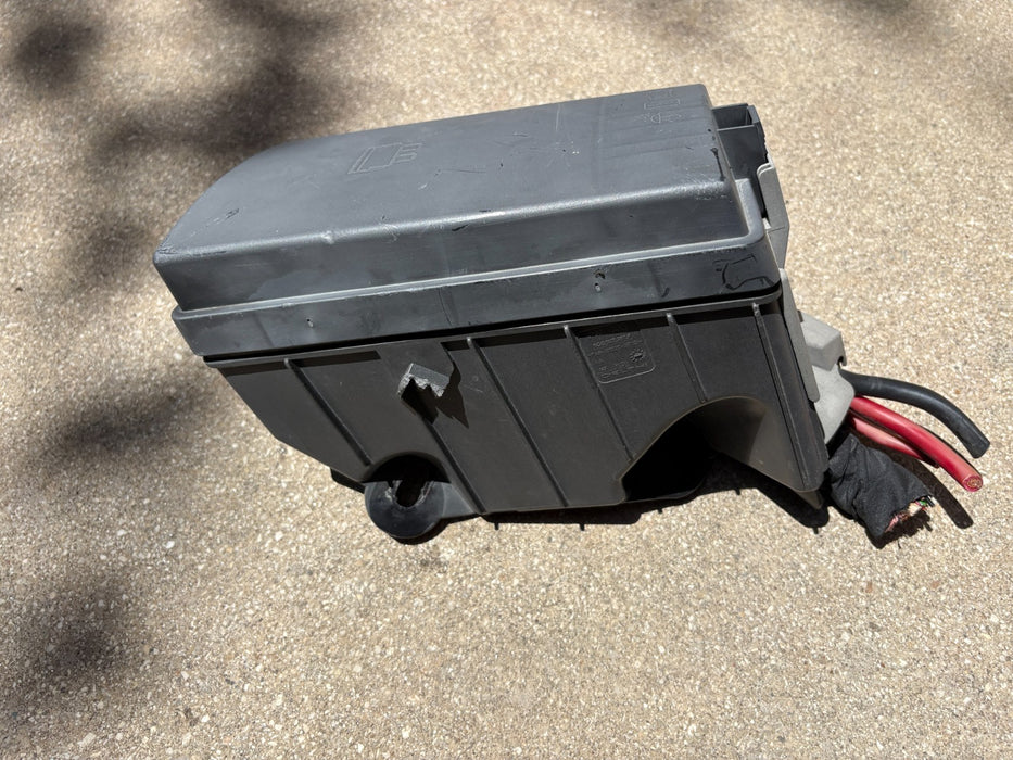 2019-2024 Volkswagen Jetta 1.4L Engine Fuse Box Assembly OEM