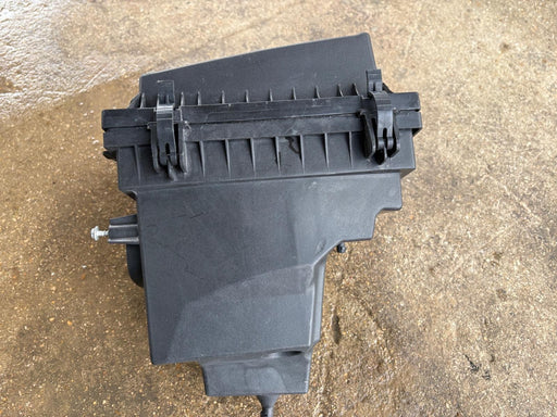 2017, 2018, 2019, 2020 Ford Fusion Air Cleaner 2.5L OEM
