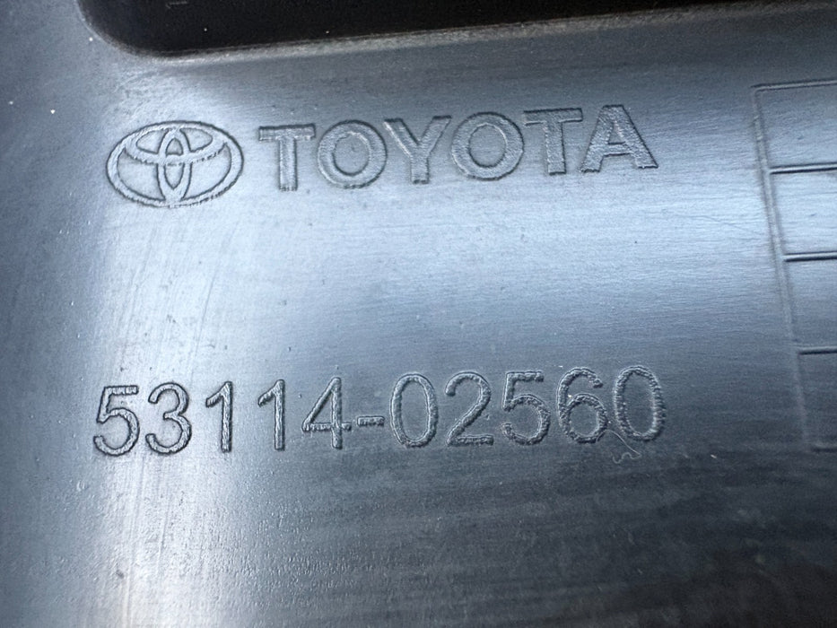2020 - 2022 TOYOTA COROLLA FRONT UPPER BRACKET GRILLE OEM