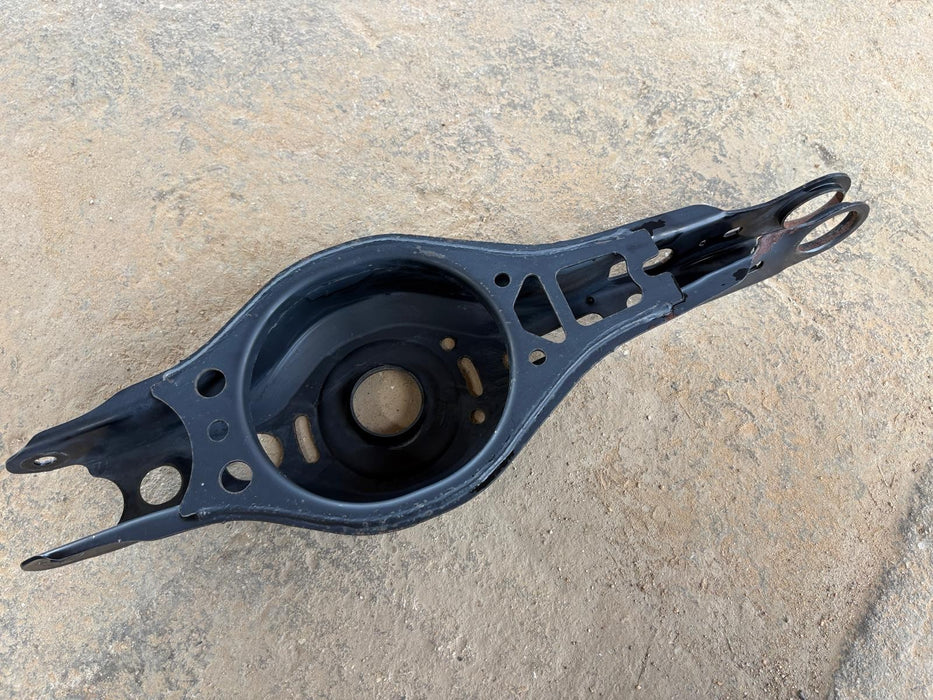 2019 - 2024 Toyota Corolla 2.0L Rear Right Lower Suspension Control Arm OEM