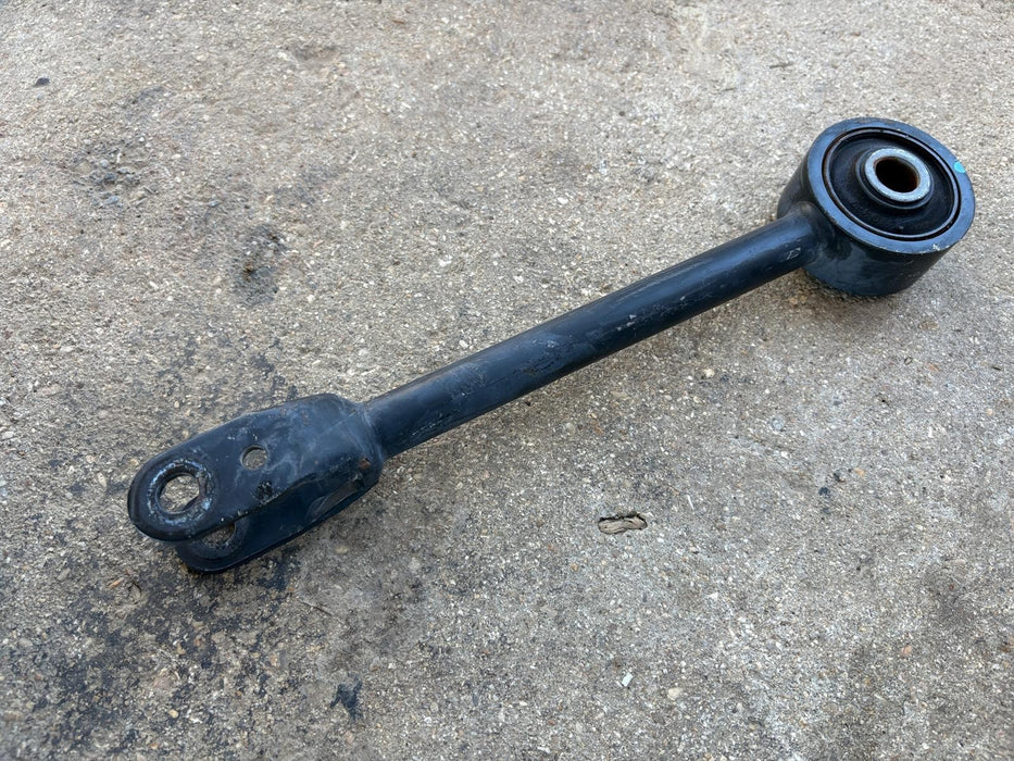 2021-2026 NISSAN ROGUE LEFT DRIVER REAR TRAILING CONTROL ARM OEM