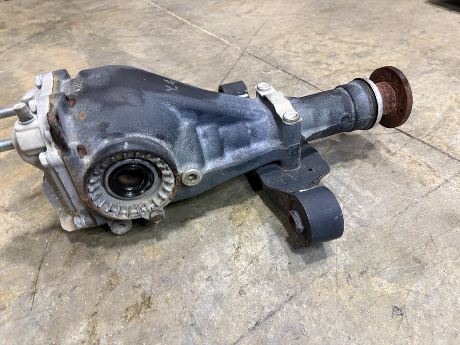 2015-2019 Subaru Legacy Outback Rear Differential Carrier Assembly 4.11 Ratio