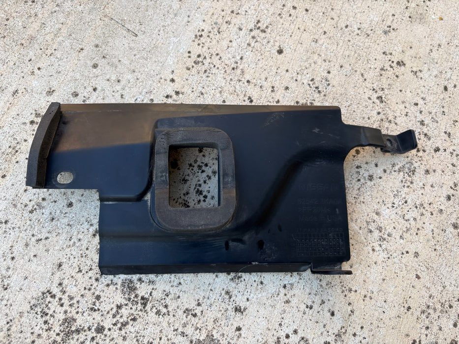 2014 - 2020 NISSAN PATHFINDER RADIATOR LOWER SEAL SPLASH SHIELD 625423KA0A OEM