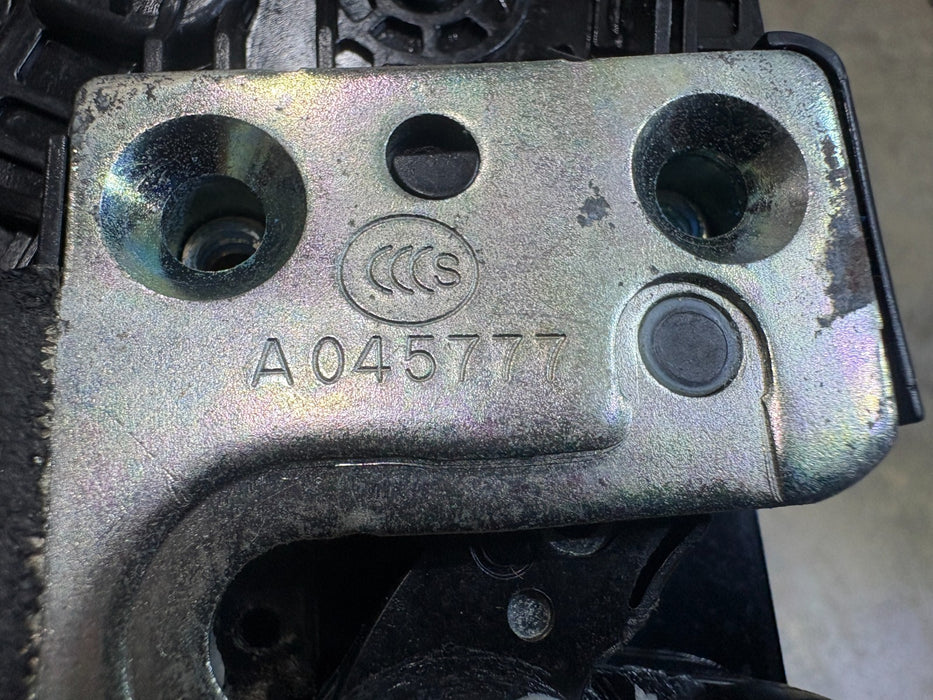 2014-2018 Kia Forte Sedan REAR RIGHT SIDE Rh Door Latch Lock P816A010, OEM