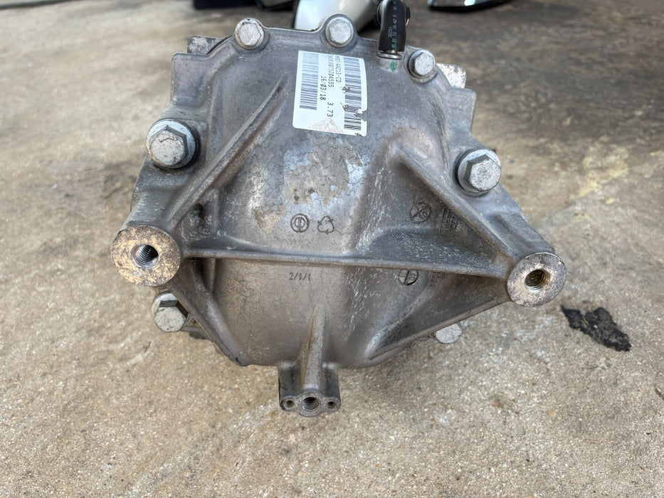 2018, 2019, 2020 JAGUAR F-PACE REAR AXLE DIFFERENTIAL OEM HK834A213CD