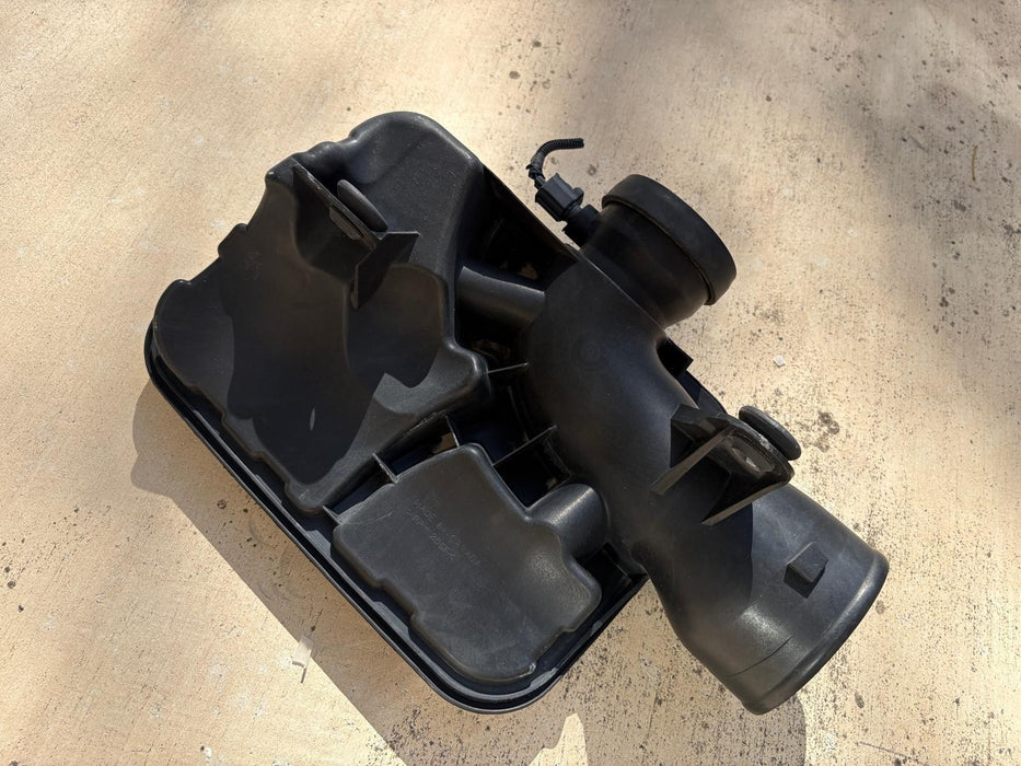 2009 - 2012 Ram 1500 3.7L Air Cleaner Box Resonator OEM