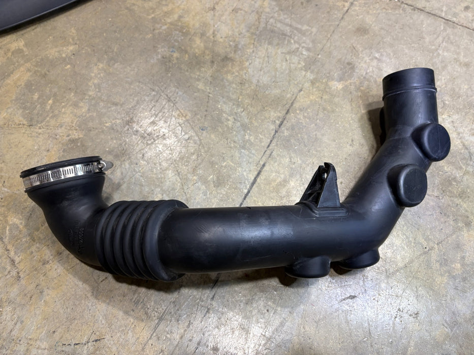 2019-2026 SUBARU ASCENT AIR INTAKE INLET TUBE DUCT PIPE A12XC03 OEM