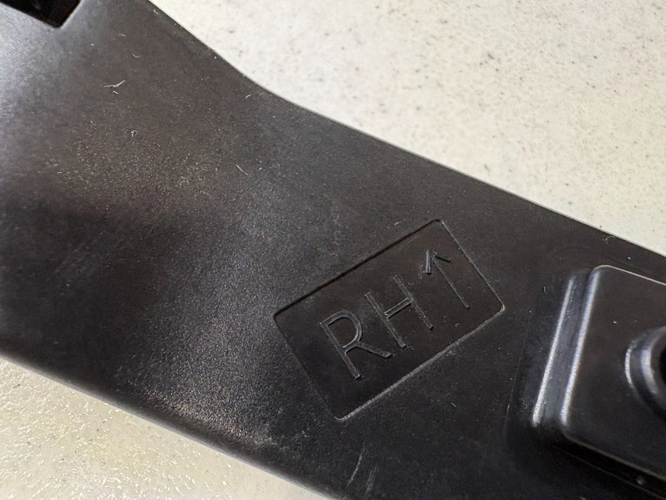2021 - 2025 NISSAN ROGUE REAR RIGHT PASSENGER SIDE BUMPER SUPPORT BRACKET OEM