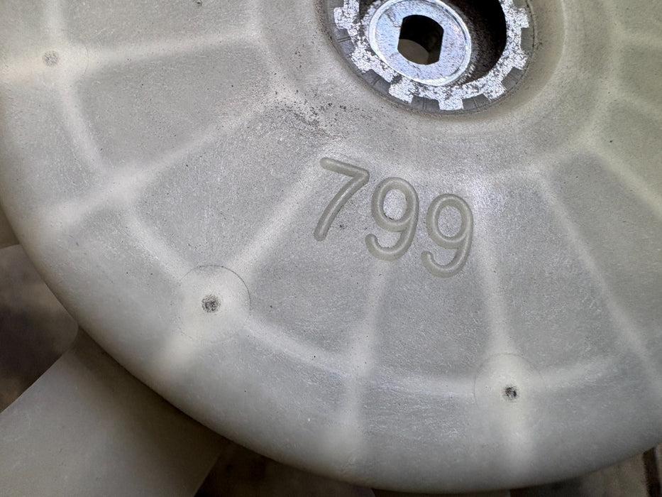 2010 - 2015 TOYOTA PRIUS 1.8L Radiator Cooling Fan Blade OEM
