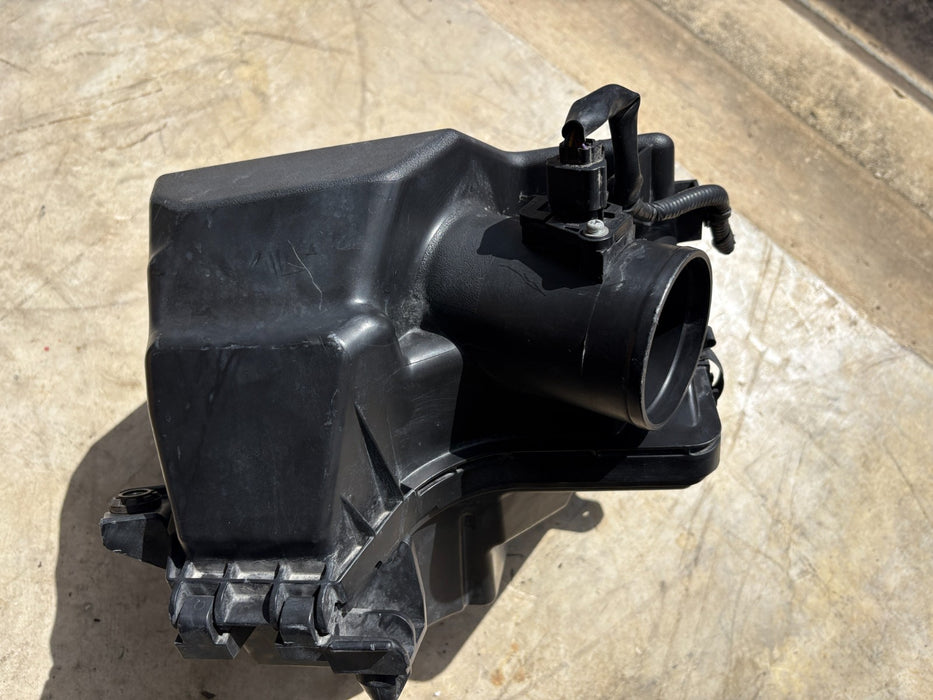 2013-2018 Nissan Altima 2.5L Air Cleaner Intake Filter Box Assembly OEM