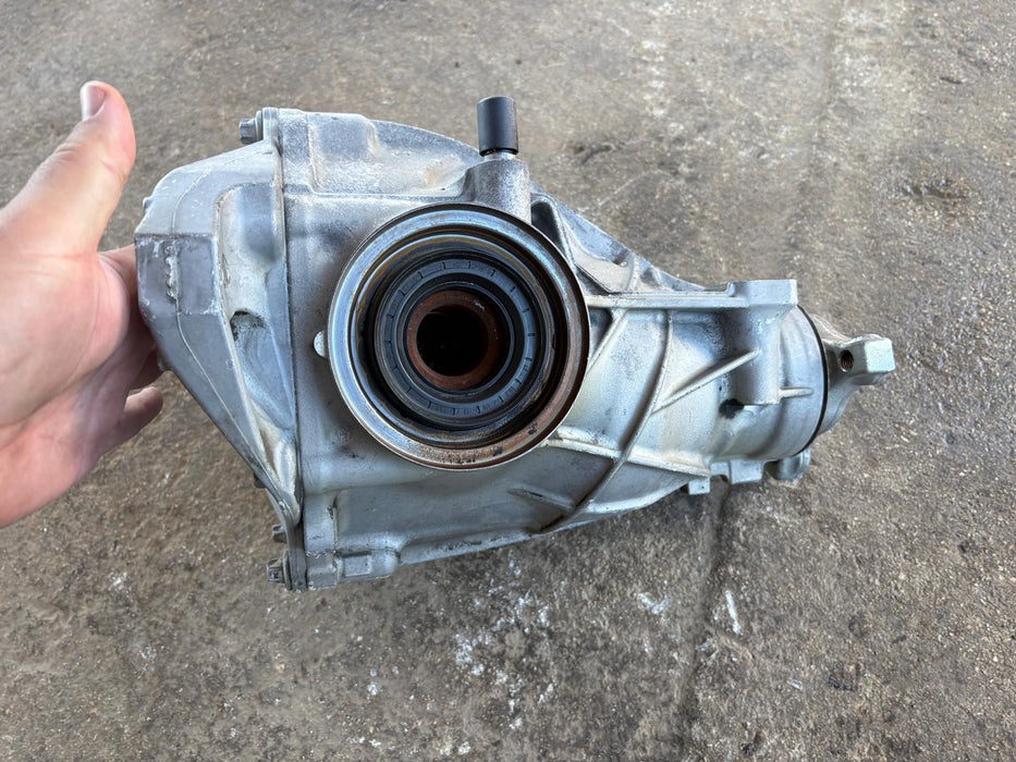 2016 - 2020 Mercedes Benz GLC300 RWD REAR DIFFERENTIAL 3.27 GEAR RATIO OEM