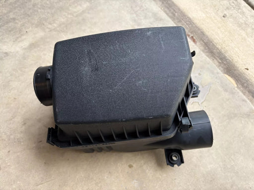 OEM, 2014-2018 Kia Fort Air Cleaner Filter Housing Box 2.0L Fed Emissions