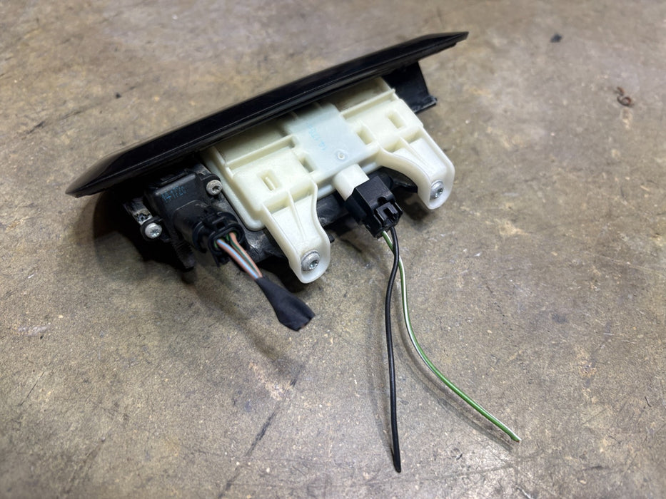 2014 - 2018 Dodge Durango Tailgate Handle Bootlid OEM