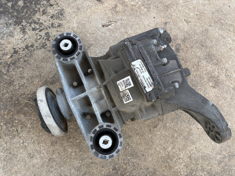 2015 - 2023 DODGE CHALLENGER GT 3.6L REAR AXLE DIFFERENTIAL CARRIER 3.08 OEM
