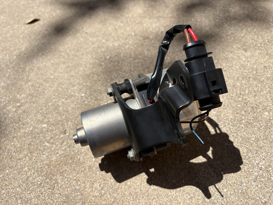 2019-2024 VOLKSWAGEN JETTA 1.4L POWER BRAKE BOOSTER VACUUM PUMP 5Q0612181D OEM