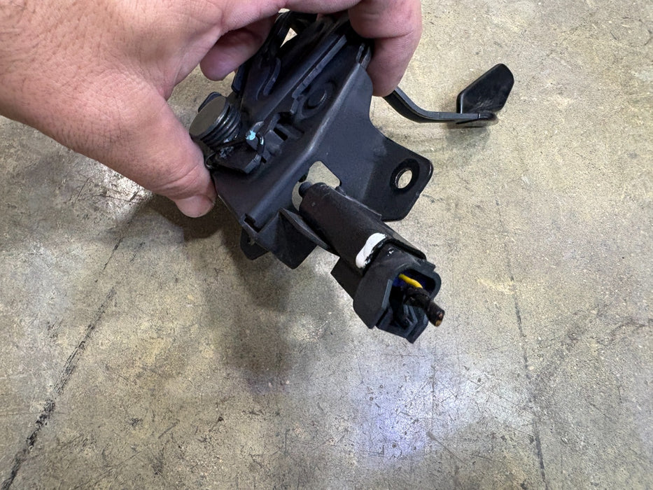 2018 2019 2020 2021 2022 Kia Rio Hood Latch Lock Actuator OEM