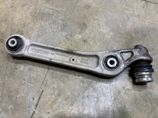 2018 - 2024 AUDI A4 FRONT SUSPENSION RIGHT SIDE LOWER CONTROL ARM 8W0407156A OEM