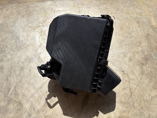 2013-2018 Nissan Altima 2.5L Air Cleaner Intake Filter Box Assembly OEM