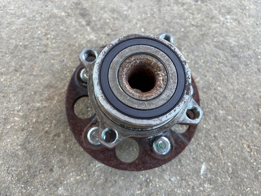 2017 - 2022 Honda CR-V CRV Rear Right Wheel Bearing and Hub Assembly OEM