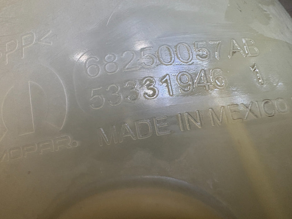 2017 – 2021 JEEP COMPASS 2.4L COOLANT OVERFLOW RESERVOIR TANK OEM 68250057AB