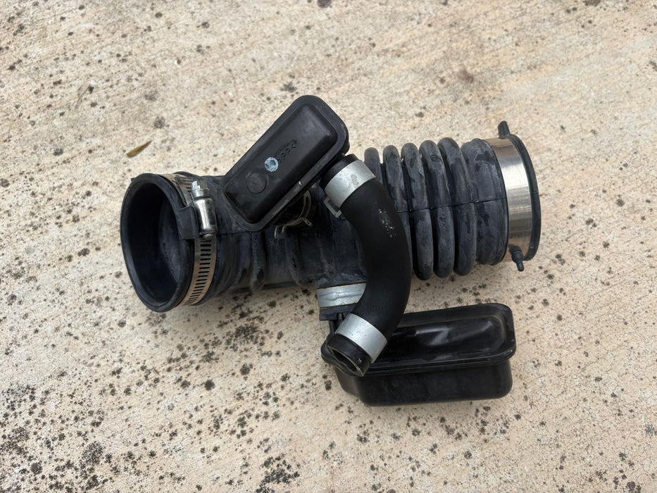 2014 - 2015 Infiniti Q50 3.7L Air Cleaner Tube Intake Hose OEM