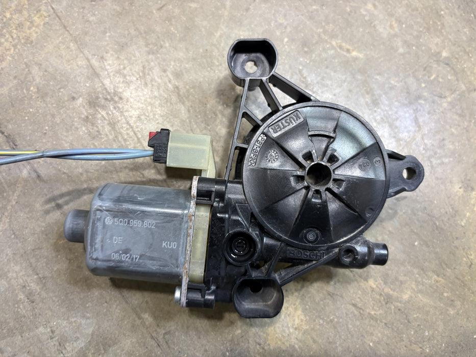 2015 2016 2017 Audi A3 Rear Right Passenger Side Window Motor OEM #E 850 202 086