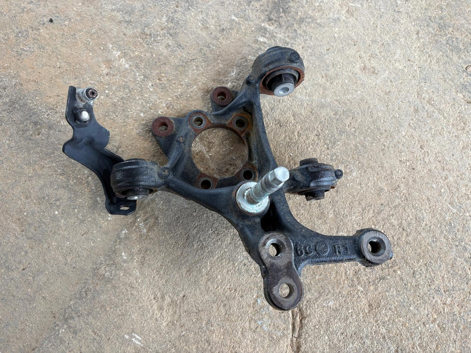2019 - 2024 Toyota Corolla 2.0L Rear Right Knuckle OEM