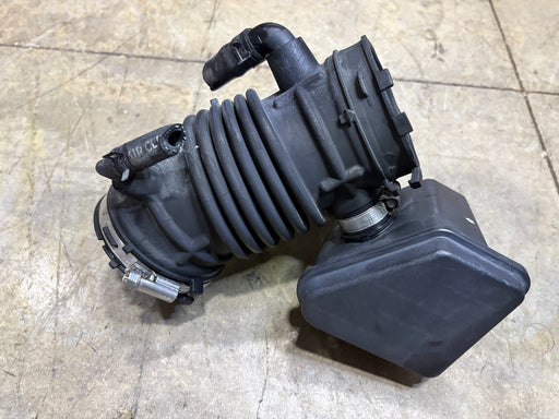 2020-2024 HYUNDAI PALISADE AIR CLEANER FILTER INTAKE INLET DUCT HOSE OEM