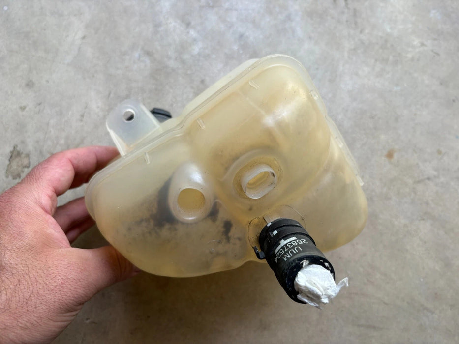 OEM, 2008-2012 Chevy Malibu & Pontiac G6 Coolant Recovery Tank #15908178