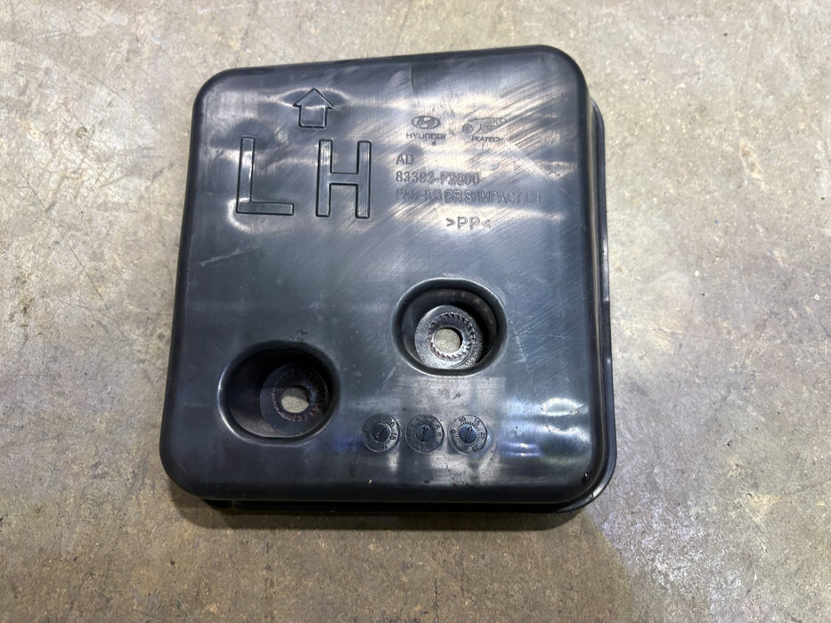 2017-2020 HYUNDAI ELANTRA Rear Left Door Plastic Pad 83393-F2000 OEM