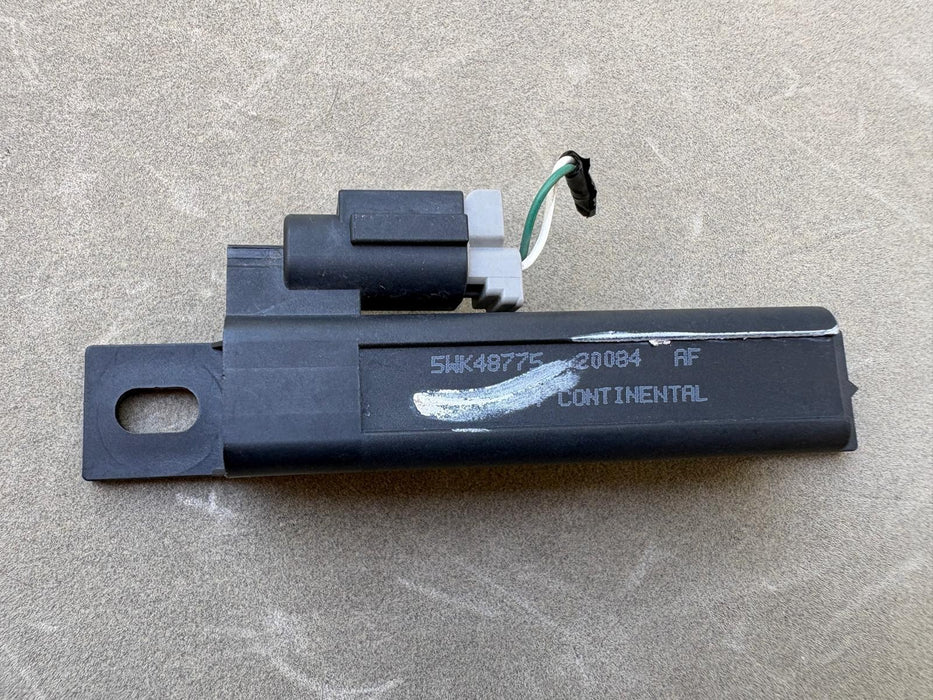 2017 - 2020 Nissan Pathfinder Smart Keyless Entry Antenna Module 5WK48775 OEM