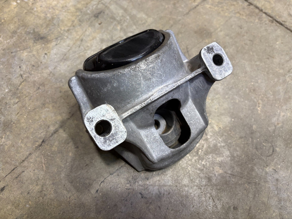 2009-2014 Audi A4 Engine Motor Mount OEM