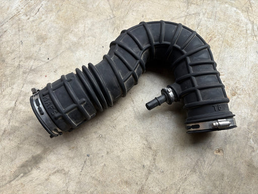 2005-2010 FORD MUSTANG 4.0 AIR FILTER INTAKE TUBE INLET HOSE 4R3U-9R504-AE OEM