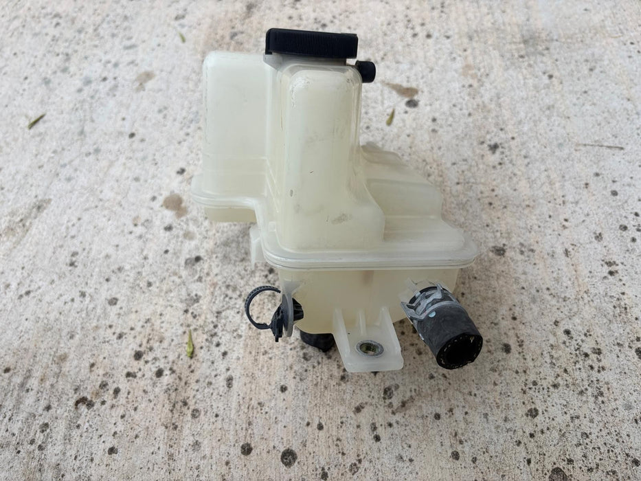 2015 - 2017 LEXUS NX200T 2.0L RADIATOR OVERFLOW BOTTLE TANK OEM