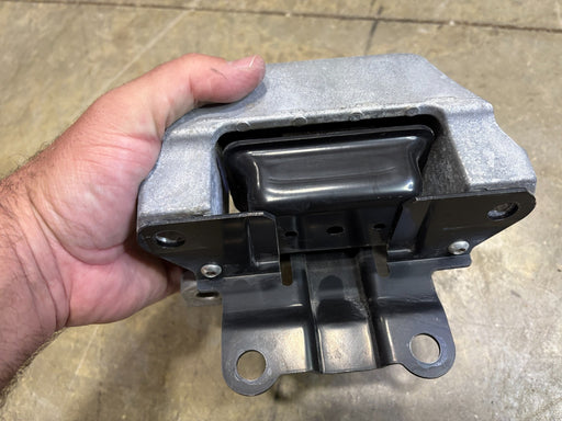2011-2021 Outlander 2.4L FWD Engine Driver Side Left LH Motor Mount OEM