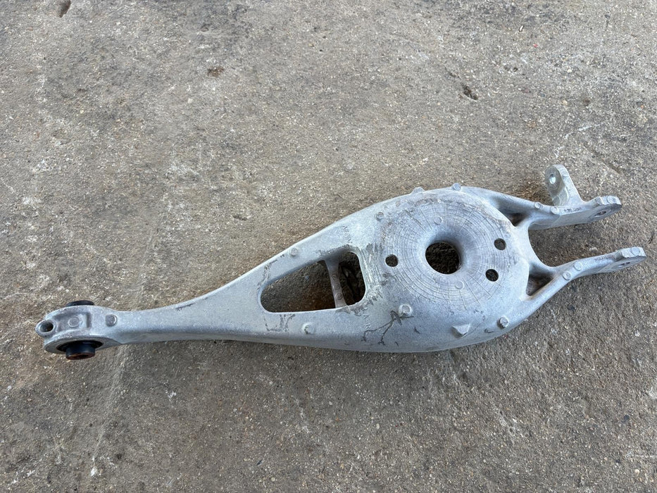 2017-2022 Honda CR-V CRV 1.5L Rear Right Lower Coil Seat Arm OEM