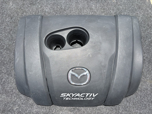 2014 - 2018 MAZDA 3 ENGINE COVER 2.0L SKYACTIV OEM