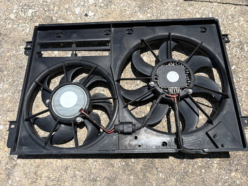 2009 - 2017 Volkswagen Cc Engine Radiator Cooling Fan Motor OEM