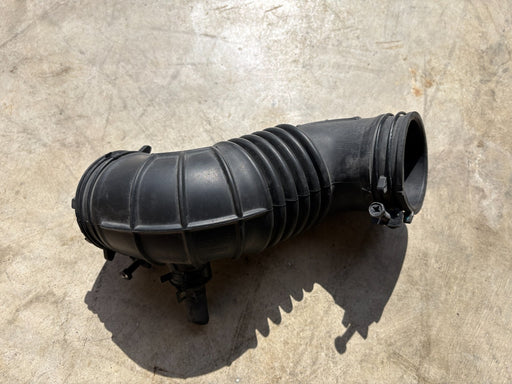 2012 2013 2014 2015 2016 2017 Hyundai Veloster Air Cleaner Tube Intake Hose 1.6L