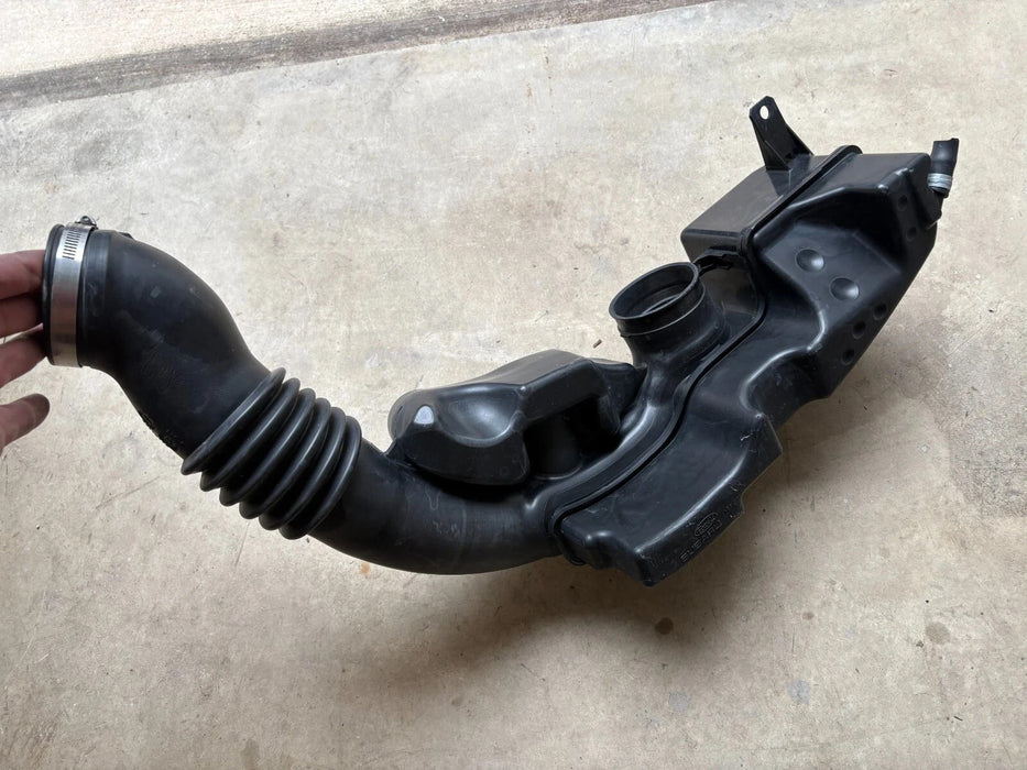 OEM, 2014-2016 Subaru Forester 2.5L Air Cleaner Intake Tube Pipe Line Resonator