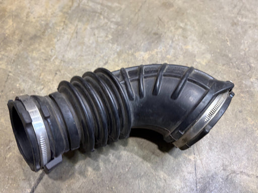 2009-2016 AUDI A5 2.0T AIR INTAKE TUBE DUCT HOSE PIPE 06H129629E OEM