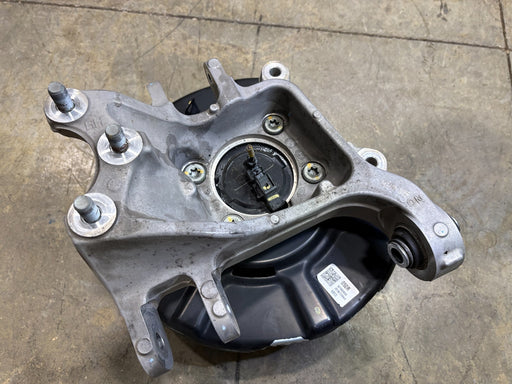2020 - 2025 HYUNDAI PALISADE FWD REAR RIGHT SPINDLE KNUCKLE & HUB 52706S8050