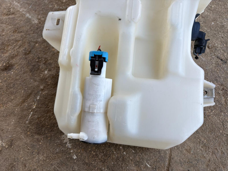 2007-2013 Chevrolet Silverado 1500 Windshield Washer Fluid Reservoir Bottle OEM