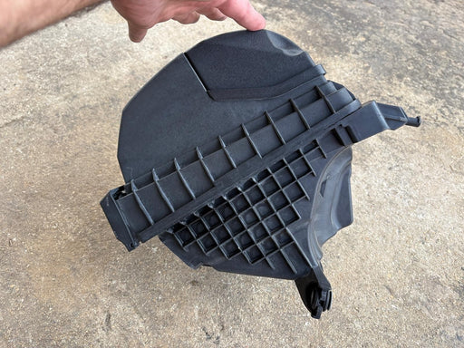 2017 - 2020 Hyundai Santa Fe Air Cleaner 2.4L OEM