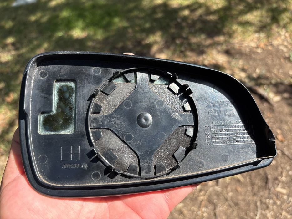 2008 - 2012 Chevrolet Malibu Mirror Glass Driver Left Side View OEM