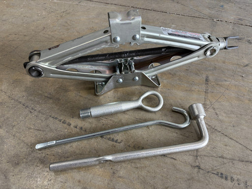 2016-2022 Honda HRV, HR-V Spare Tire Jack 2860 Lb. OEM (some details, see pics)