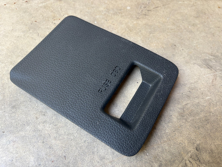 2011 - 2015 Kia Optima Fuse Box Cover Lid Left Door Interior OEM 91941-2T670