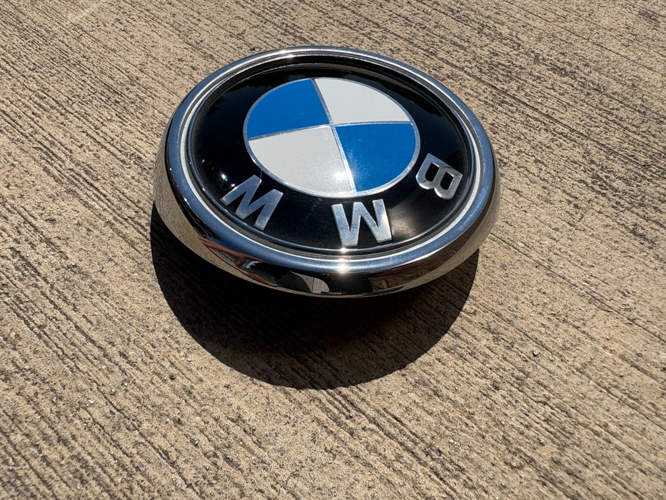 2016, 2017, 2018 BMW X4 TRUNK DECK LID EMBLEM LOGO SYMBOL OEM